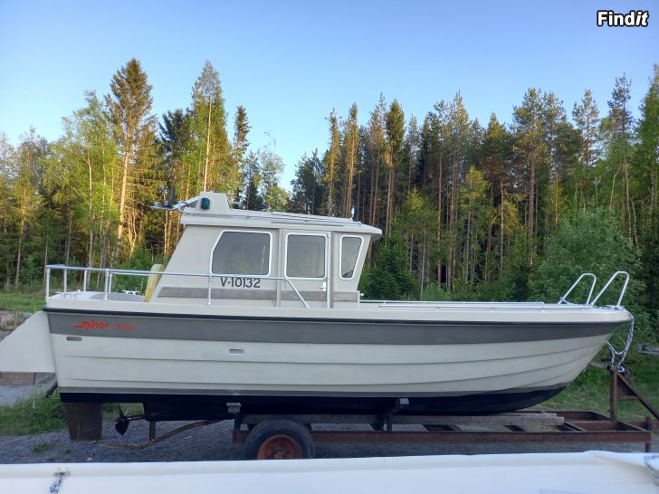 Myydään Minor 7600
