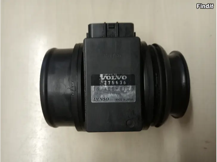 Myydään Volvo V70 2,4 1999 ilmamäärämittari 1275636 Denso 197400-0120