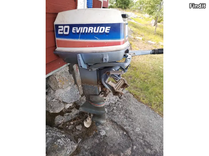 Myydään Evinrude 20