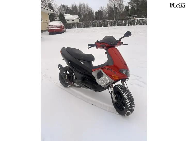 Säljes 2001 Gilera runner
