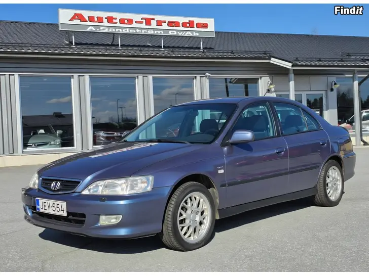 Säljes Honda Accord 1.8i 2002, 186tkm, mycket fin