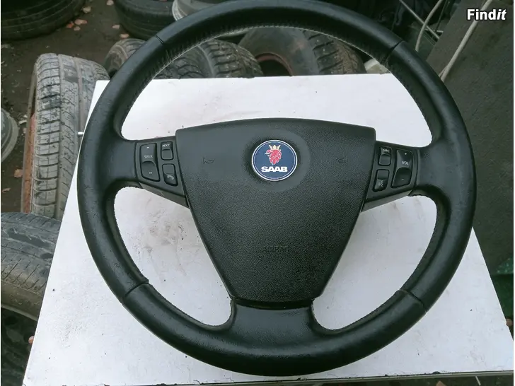 Myydään Saab 93 2005 nahkaratti mukana turvatyyny ja katkasijat