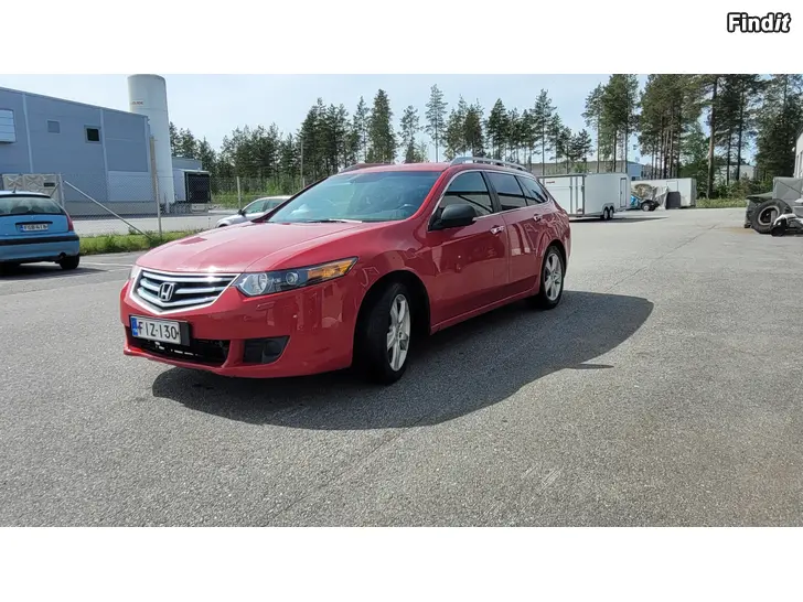 Myydään Honda Accord Touring 2.0 bensin