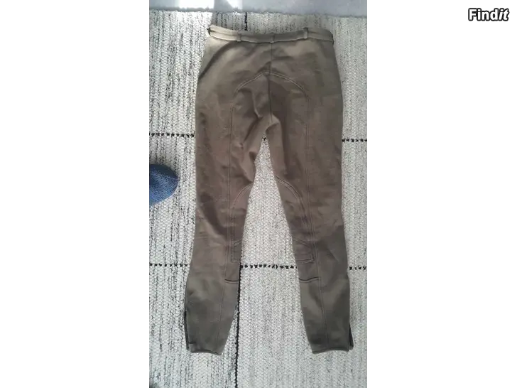 Myydään Ratsastushousut