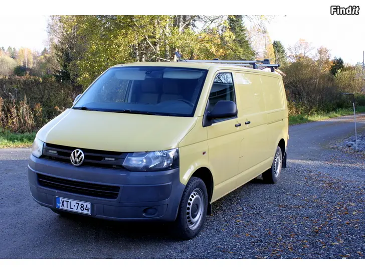 Myydään Automaattivaihteinen Volkswagen Transporter 2.0 TDi 140 hv moottorilla