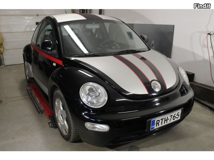 Säljes Volkswagen New Beetle 2.0 nybesiktad