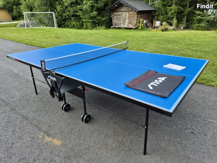 Säljes Stiga pingisbord för utomhusbruk