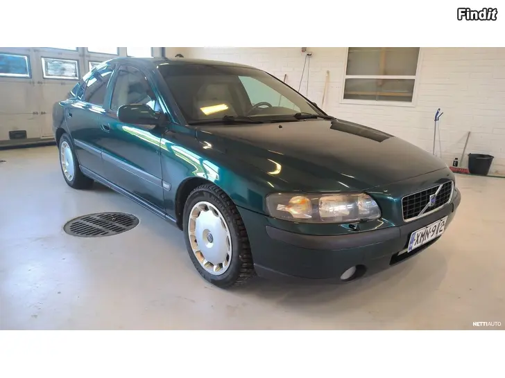 Säljes Volvo s60 bensin automat. nybesiktad ny kamrem