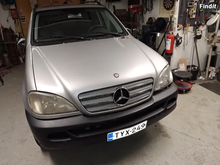 Myydään mercedes benz ML