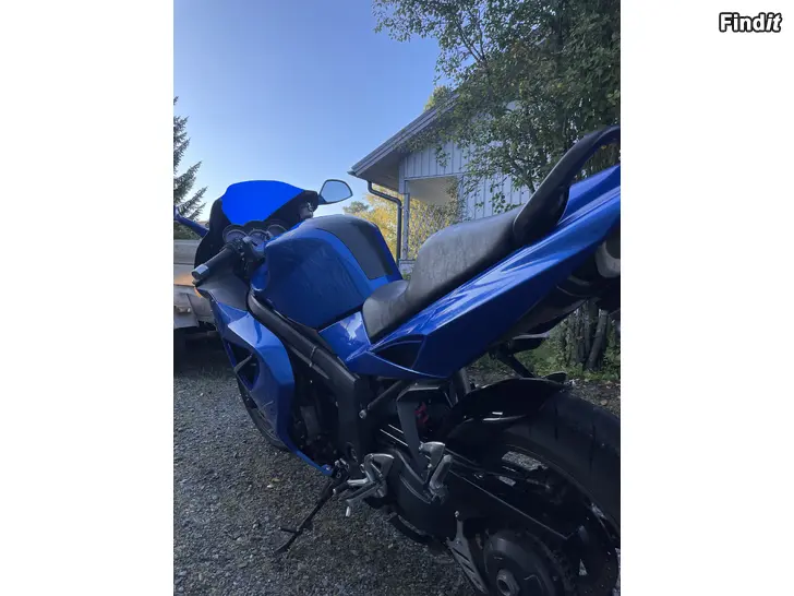 Säljes Triumph Sprint ST 1050cc