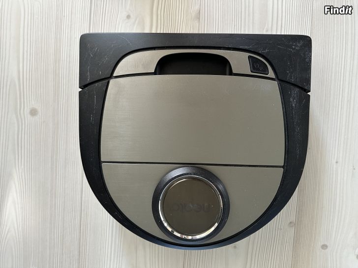 Myydään Robotdammsugare Neato Botvac D7