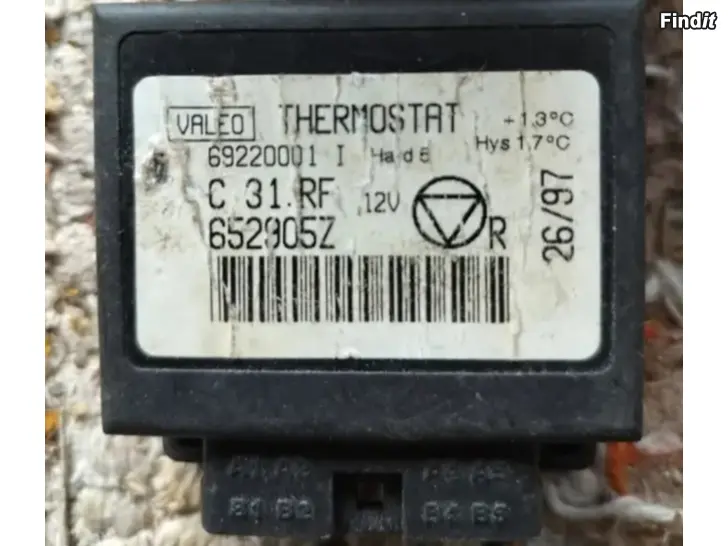 Myydään Ilmastointilaitteen rele sähköikkunoiten rele