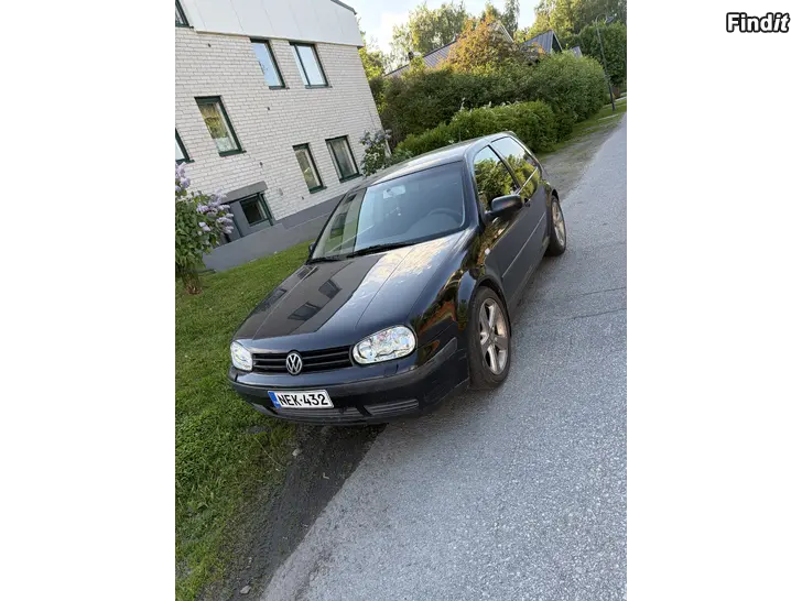 Säljes Vw golf 2.0 bensin