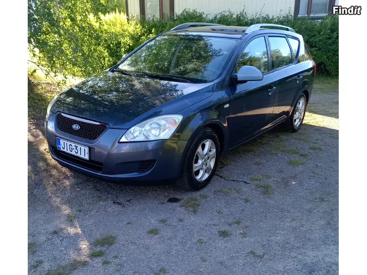 Myydään Myydään Kia ceed 1.6 pensa