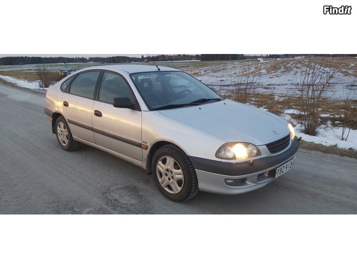 Säljes Toyota Avensis 1.6