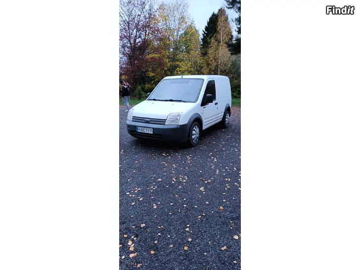 Myydään Ford Transit connect 2009