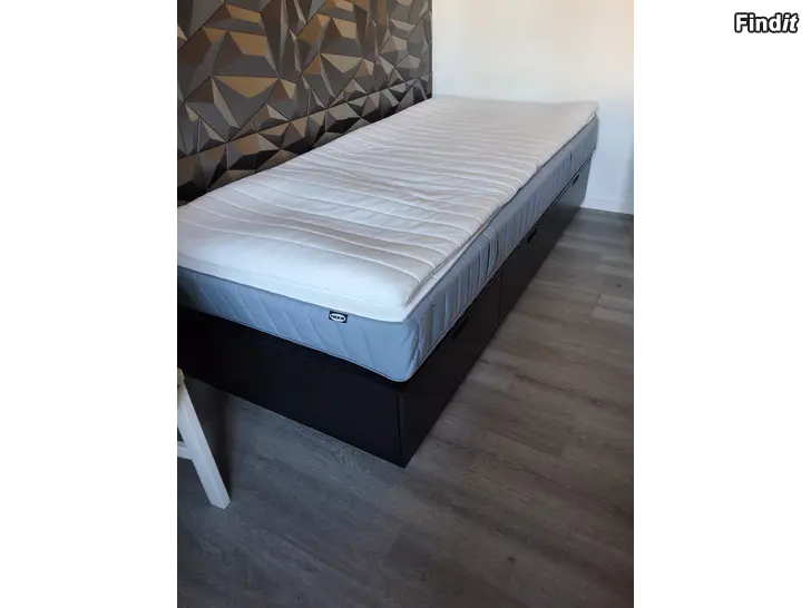 Säljes Ikea Nordli säng