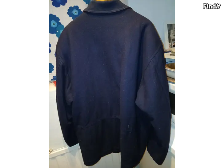 Myydään Yellow springs miesten talvitakki