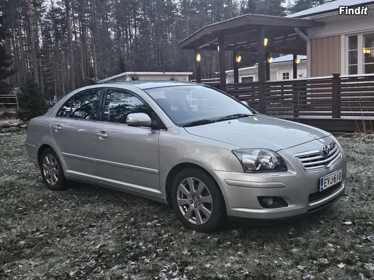 Myydään Toyota Avensis 2.0 VVT-I 148tkm