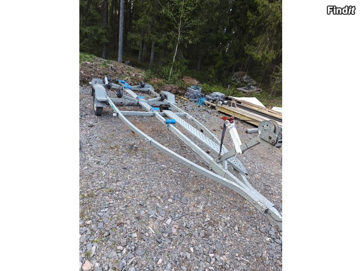 Myydään Muuli 1000