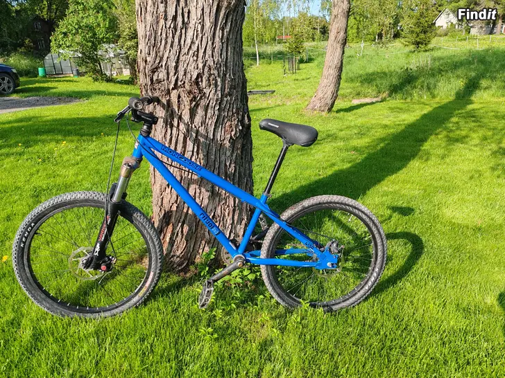Säljes Mongoose terrängcykel