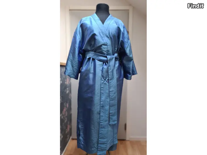 Myydään Jacka i Kimonostill 100 silkke