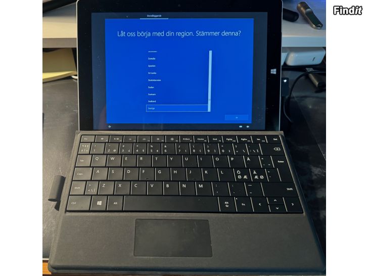 Säljes Microsoft Surface 3 med 64 GB HD och 4GB ram minne