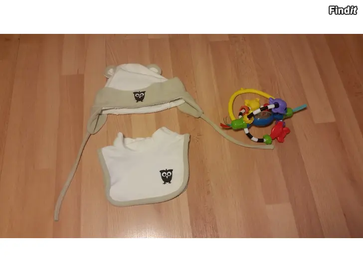 Säljes KappAhl MiniBaby fleecelakki ja kauluri 42-44  lelu 8e