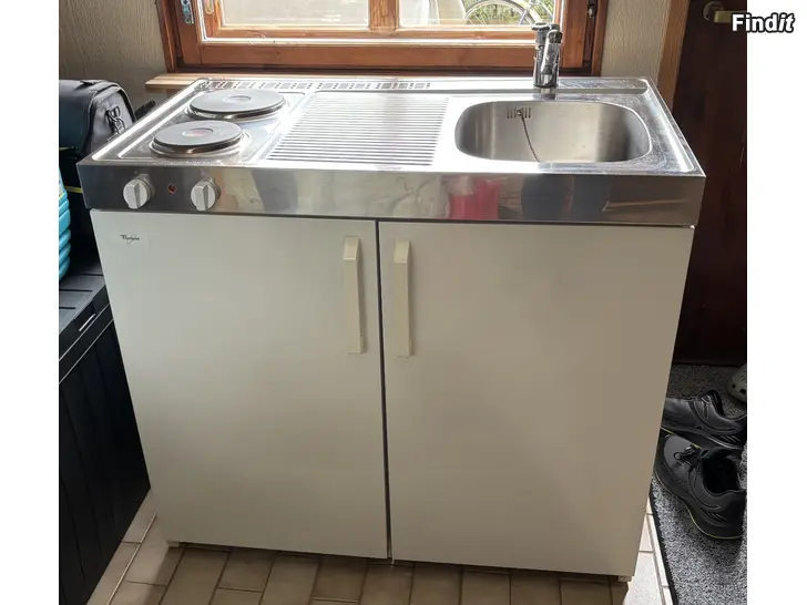 Myydään Whirlpool minikeittiö