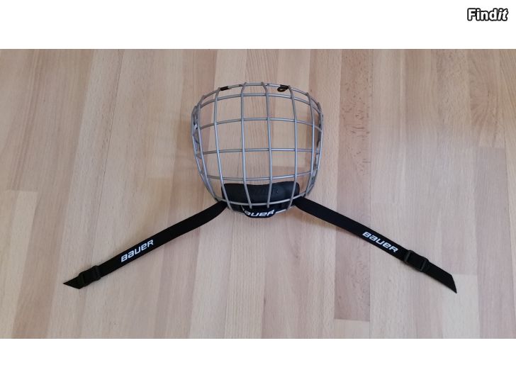 Myydään Bauer True Vision jääkiekkokypärän ristikko  -6e