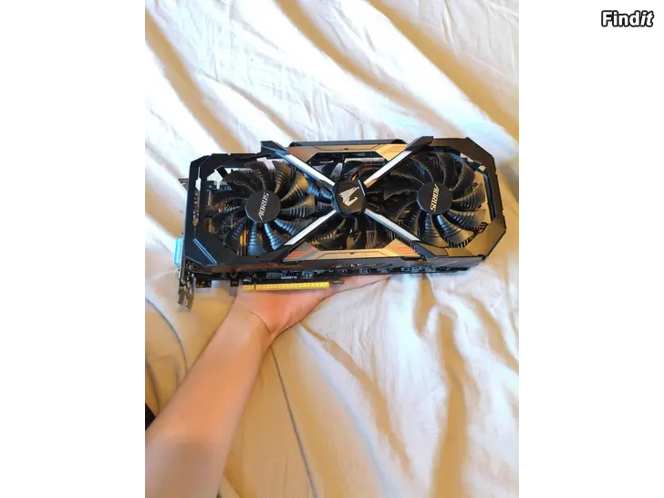 Säljes GTX 1080TI Aorus Xtreme + Sli bridge + fans