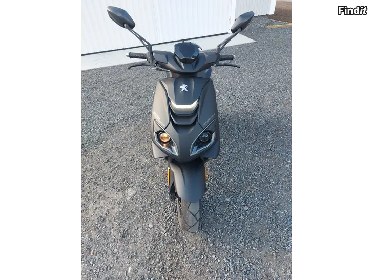 Säljes Peugeot Speedfight 4