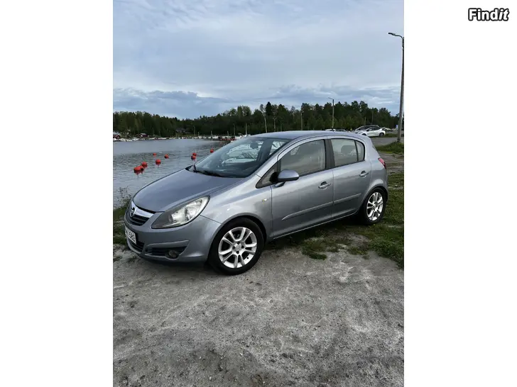 Myydään Opel Corsa 1,4 2007