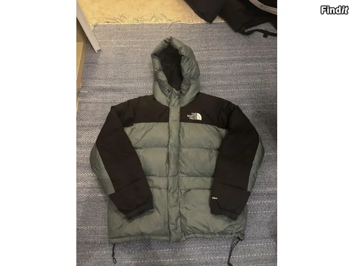 Säljes North face puffer jacka XL