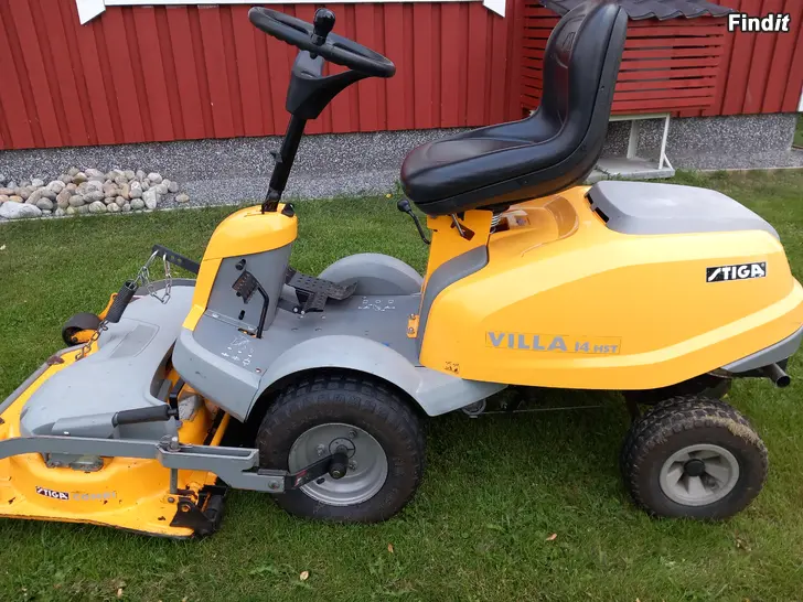 Säljes Gräsklippare Stiga Villa