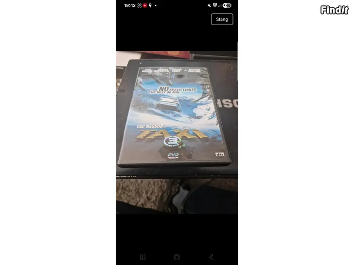 Myydään 4 dvd skivor