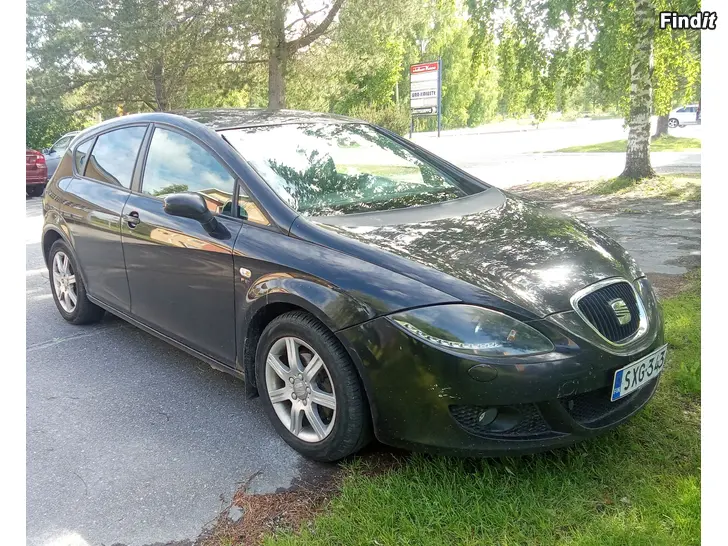 Myydään Seat Leon 2.0FSI Automaatti Juuri katsastettu