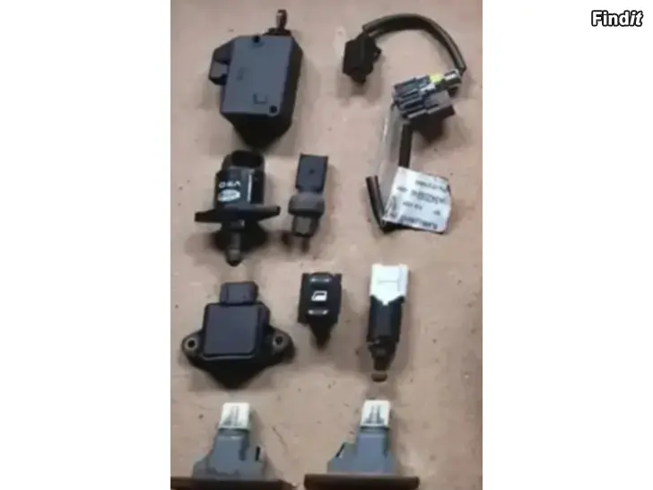 Myydään Keskuslukitus oven rele tyhjäkäyntianturi