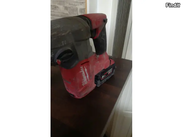 Myydään Milwaukee M 18 akkuporavasara, runko