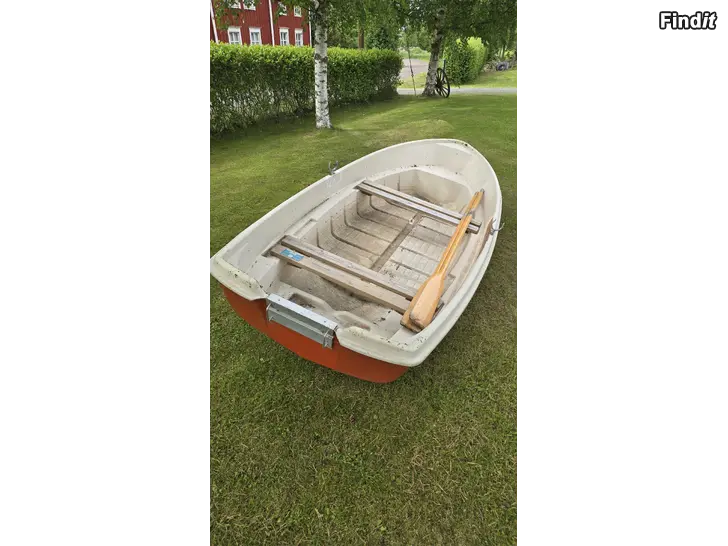 Säljes Roddbåt Terhi 375