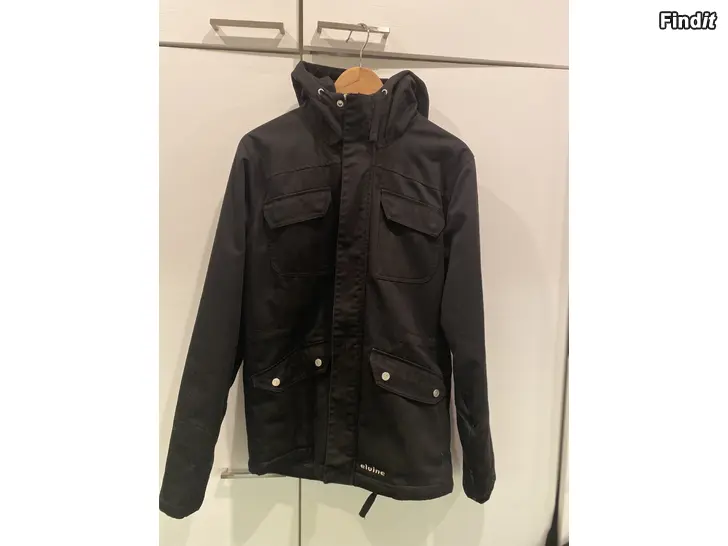 Säljes Elvine miesten takki