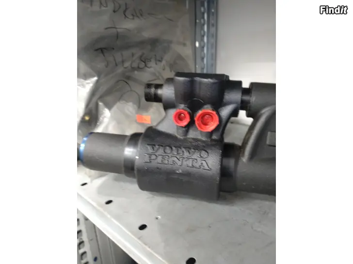 Säljes Volvo Penta SX / DP-S Servo Cylinder