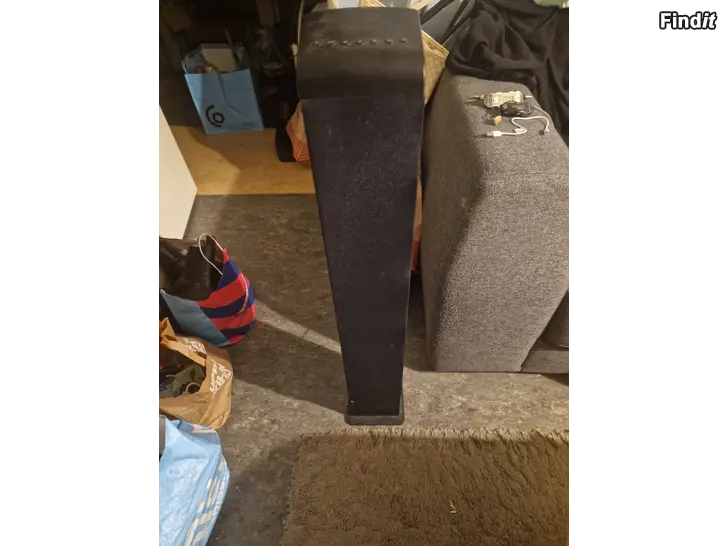 Myydään Högtalare marquant