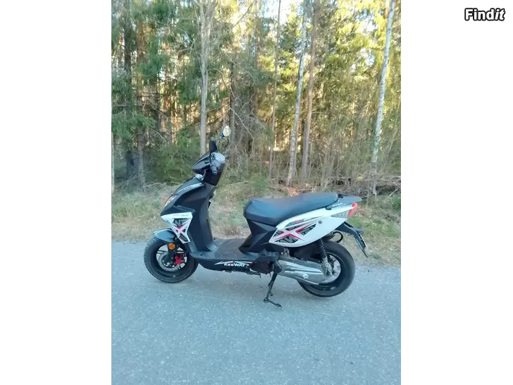 Myydään Keeway F-act Evo 2 -T