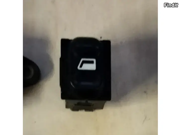 Myydään Lasinnostimen kytkin