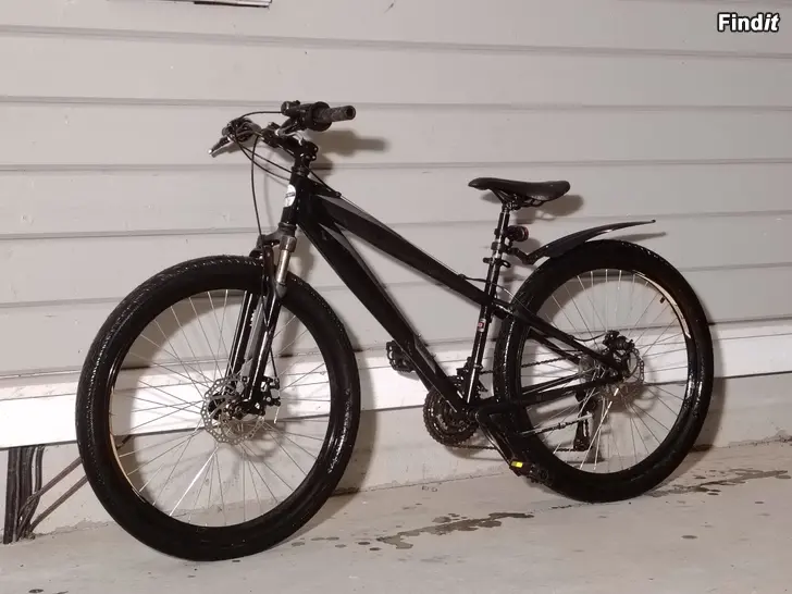 Säljes Cykel 26 däck, ram storlek 38