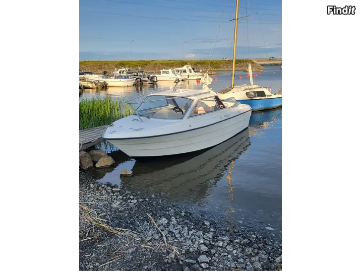 Myydään Bella 560 HT / Honda 50 hv
