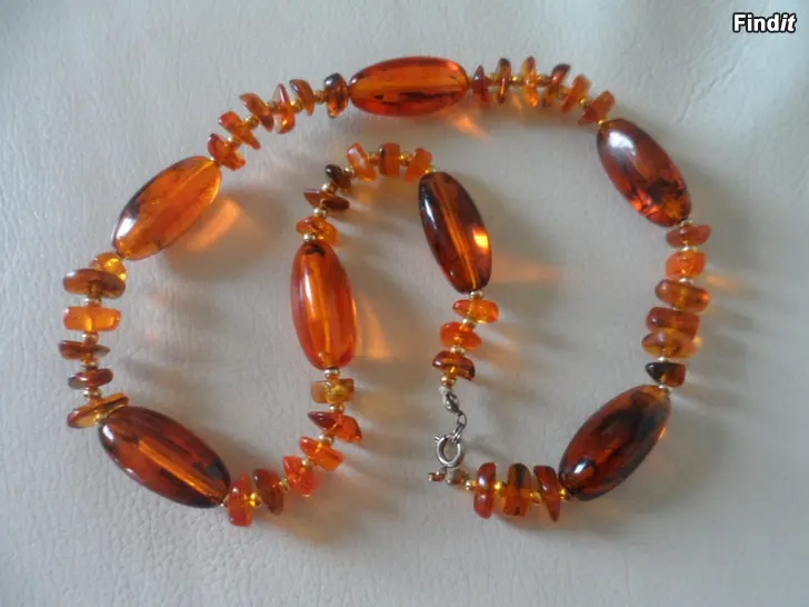 Myydään Meripihka kaulakoru 1950-60-luvulta Neuvostoliitto