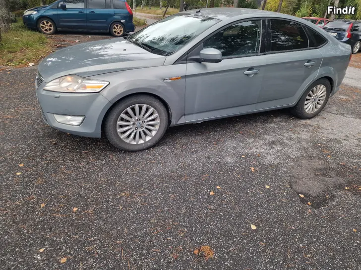 Myydään Ford mondeo 1.8 tdci