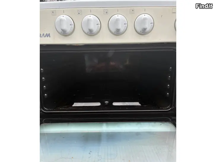 Myydään Elram kaasuhella